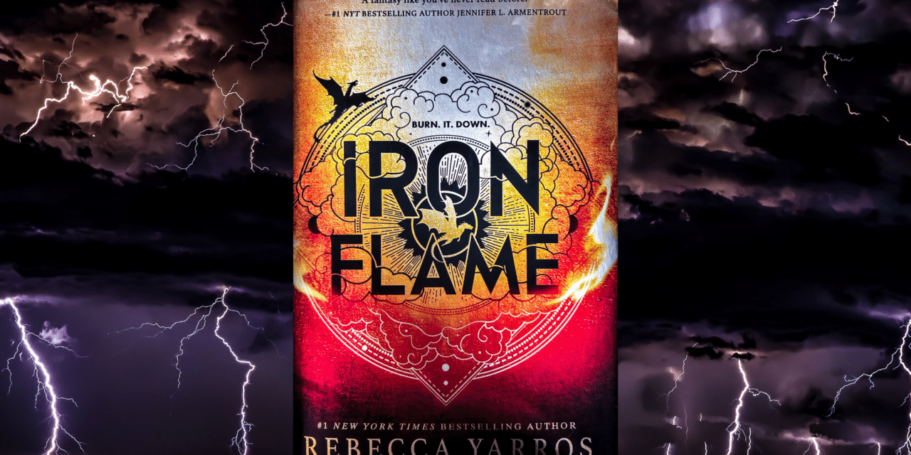 Iron Flame: By Rebecca Yarros